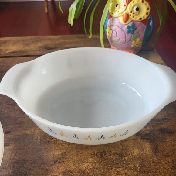 Vintage Anchor Hocking Fire King Casserole - Picture 6 of 8